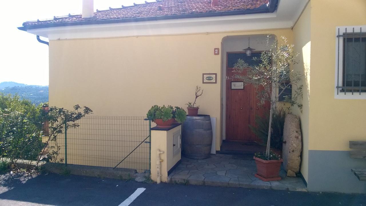 B&B Ca' De Pippu Диано-Кастелло Экстерьер фото